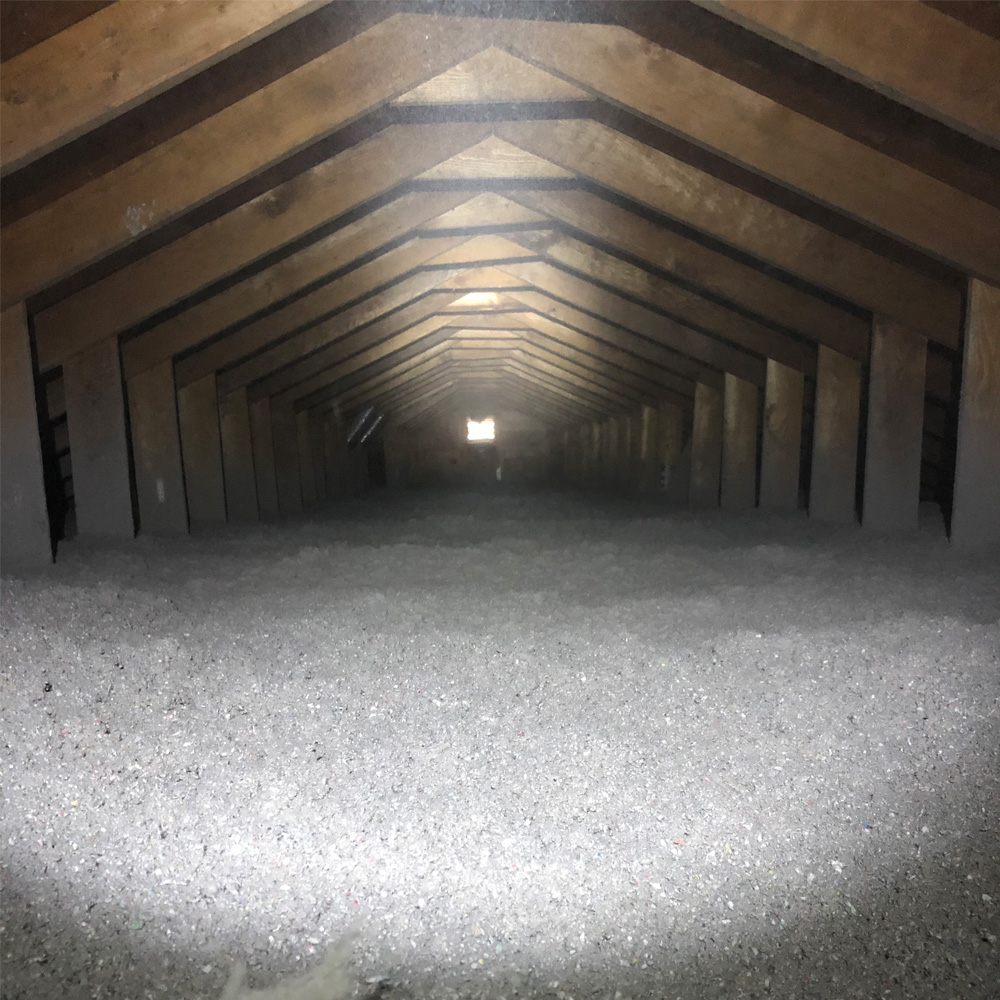 Blown-in insulation image