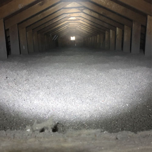 Blown-in insulation image